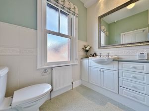 Photo 28- click for photo gallery